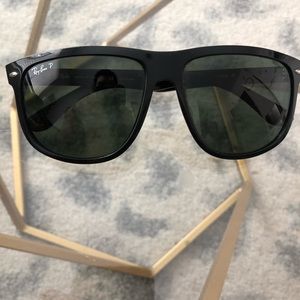 Polarized Ray Bans 4147 Black Sunglasses